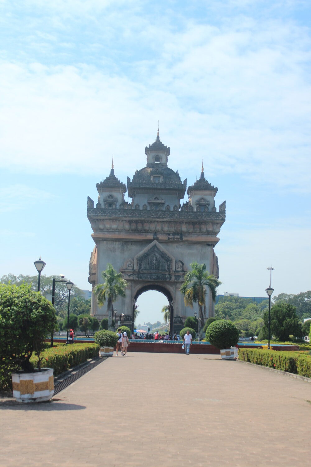 You are currently viewing หลวงพระบาง วังเวียง เวียงจันทร์ ลาว